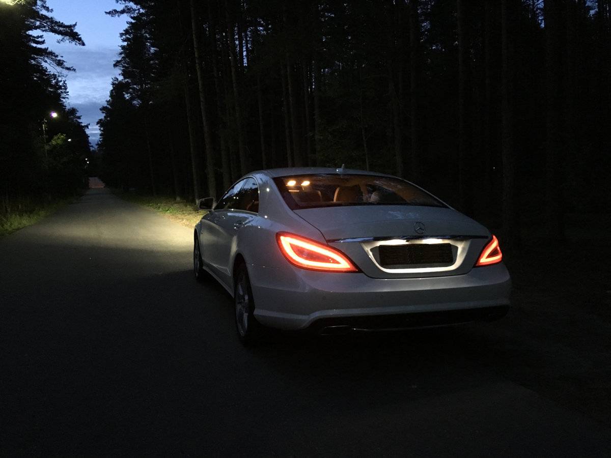 Мерседес cls6355 ночь