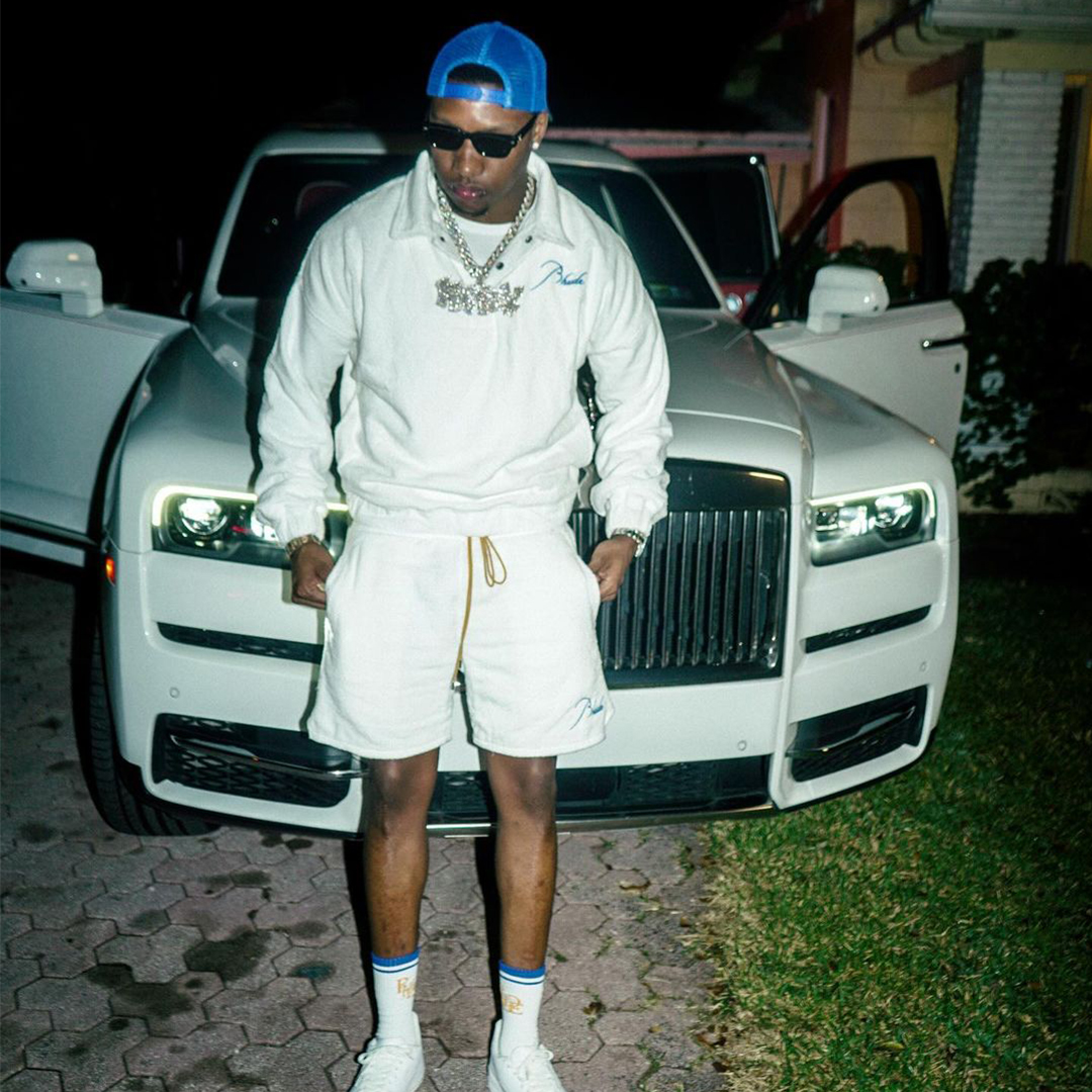 Created over Ruthless | Rob49 Type Beat by MrMavi