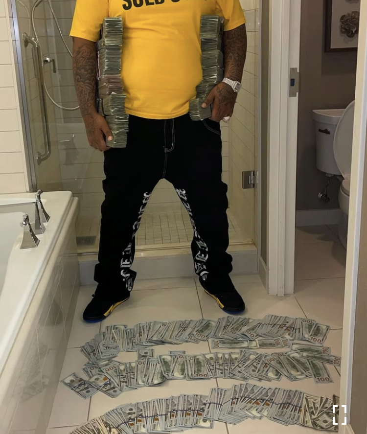 Created over BIG BANK TAKE LIL BANK by Rose Gold The Felon