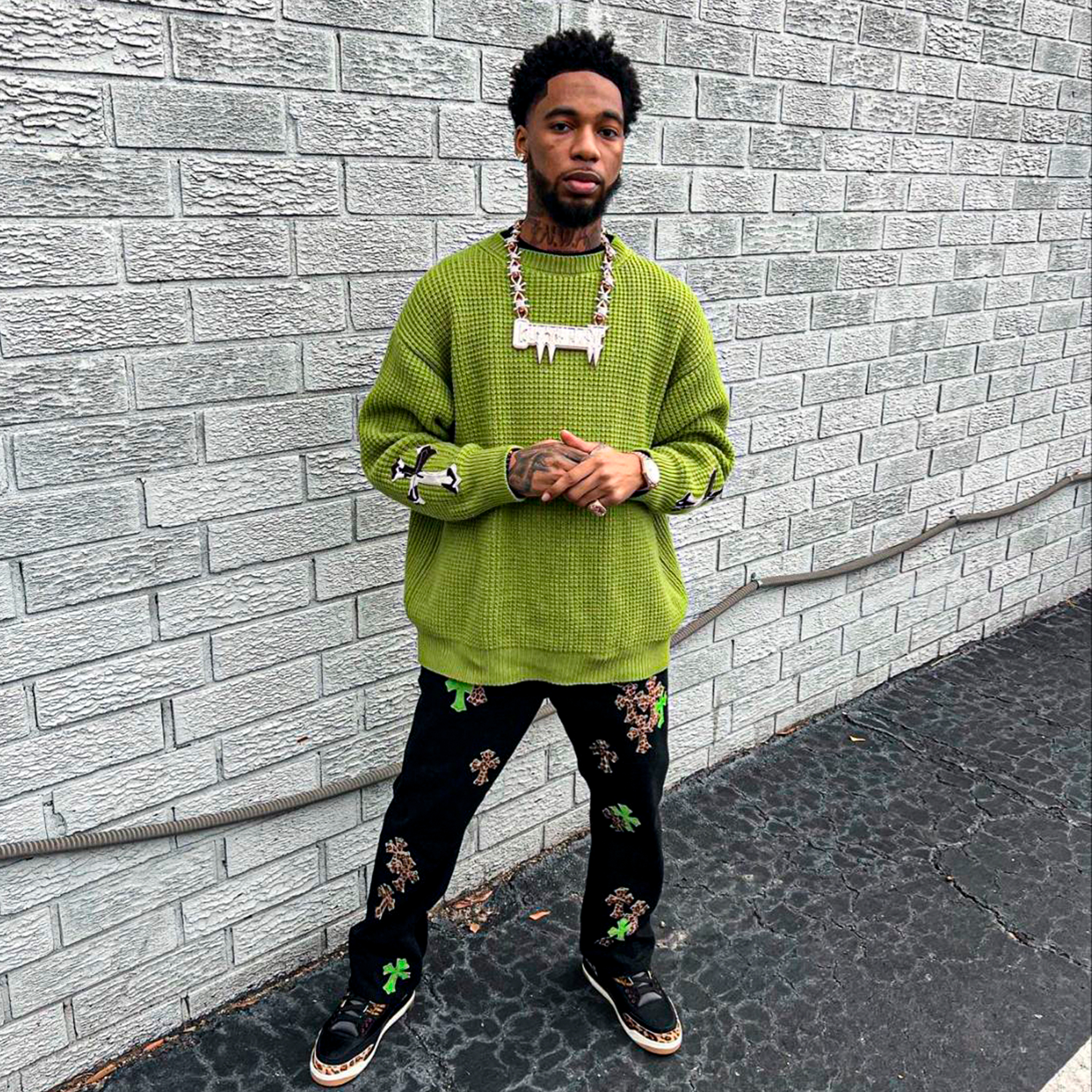 Created over "Gun" - KEY GLOCK x YOUNG DOLPH Type Beat by Robinso Beats