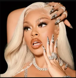 Created over Bee on Beach (Sexyy Red, Latto, Megan Thee Stallion Type Beat) by kokurcho